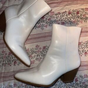 Women's White Pointed Ankle Booties with Stacked Heel